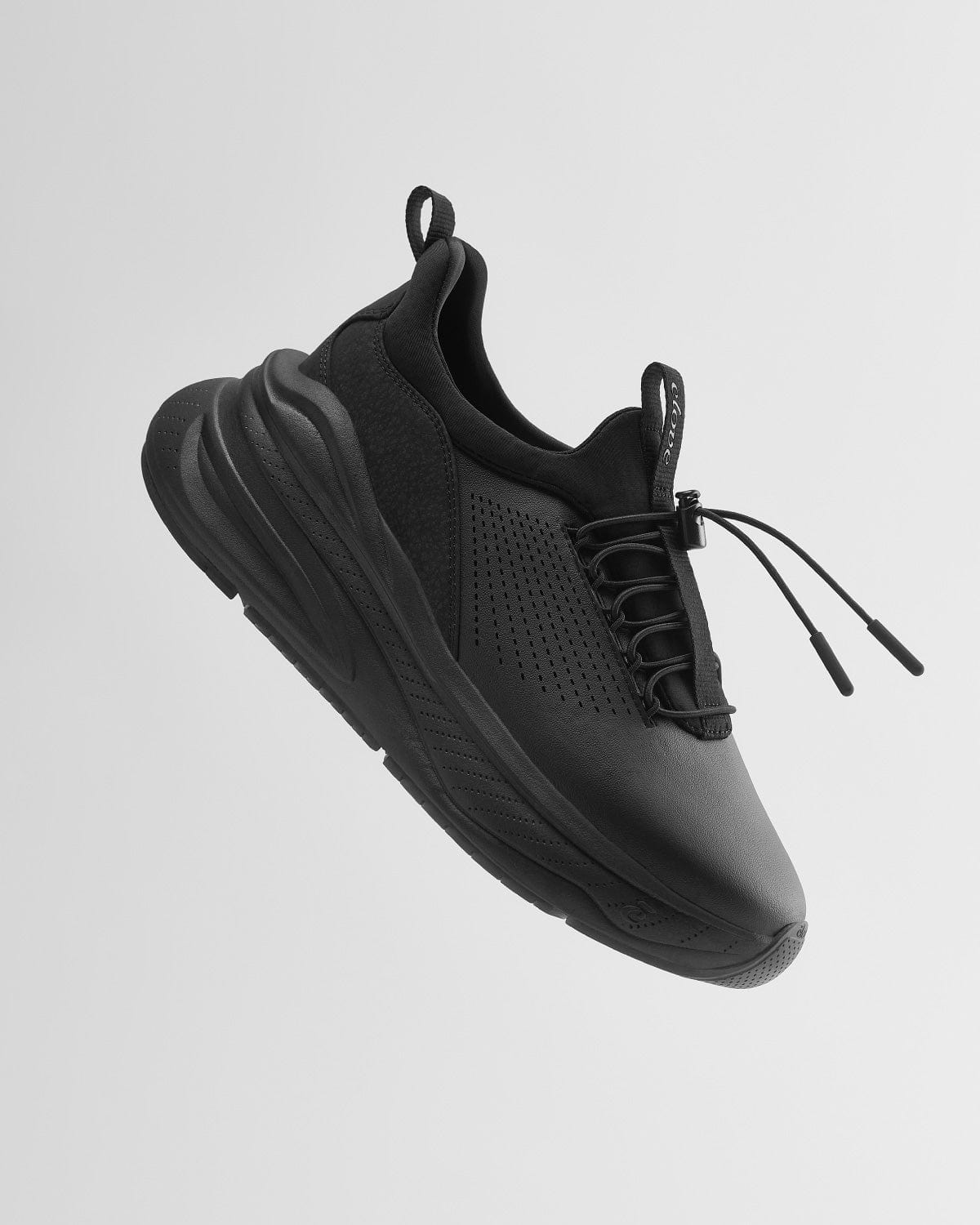 Forte - All Black