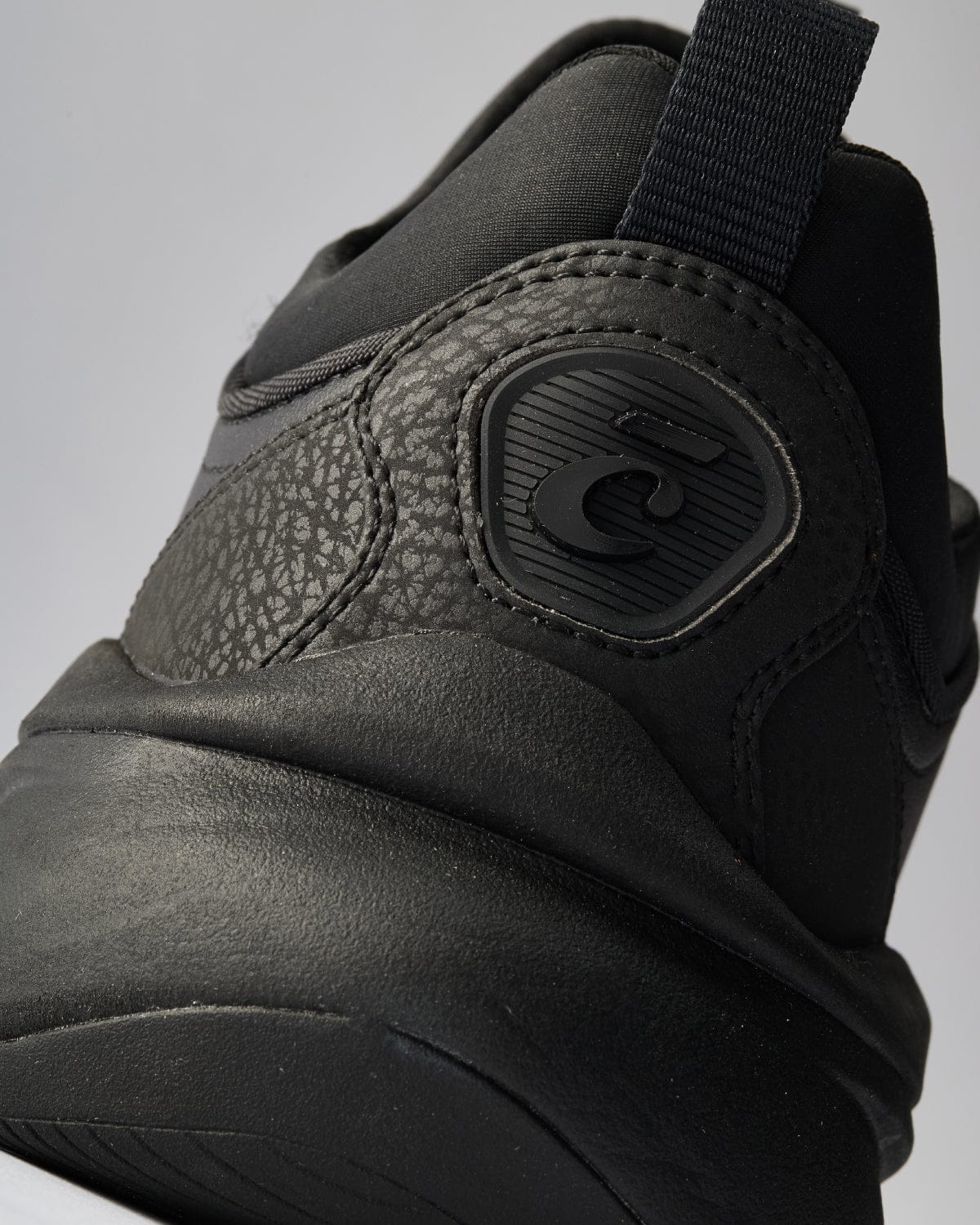 Prima - All Black Option