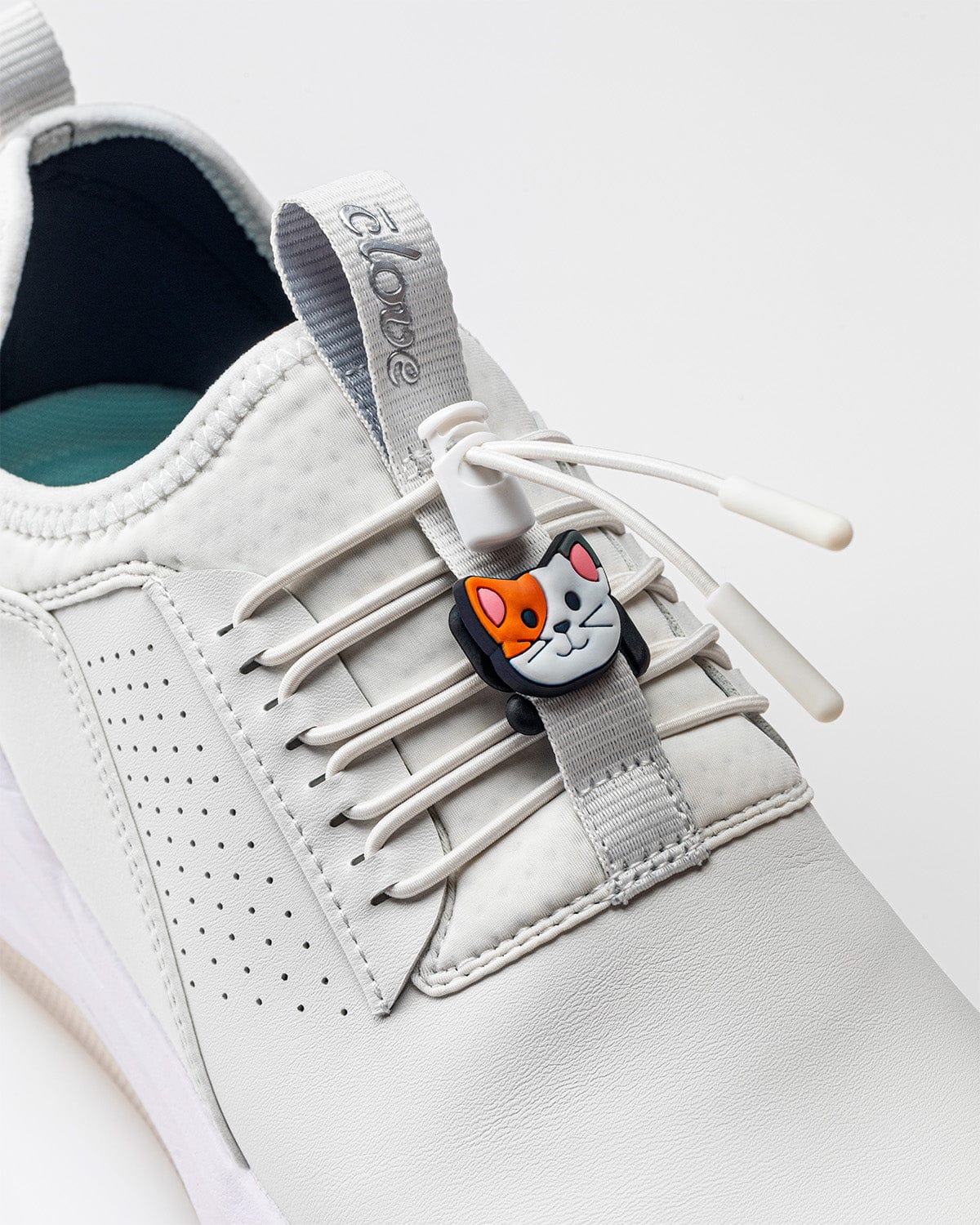 Clovey™ - Calico Cat