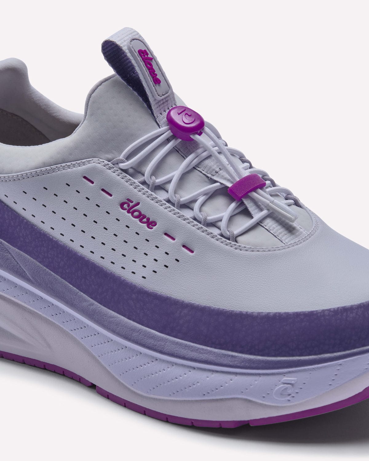 forte-2-lilac-violet_Laces_Side_View_White_Background_Clarino_Material_Zoomed_In
